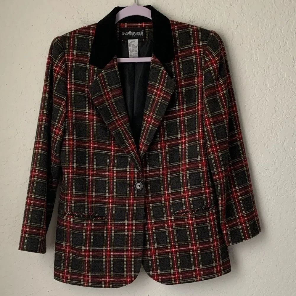 Sag Harbor Red and Black PlaidโBlazer Womenโs Size 6 P